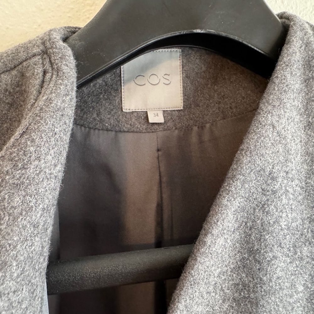 NWOT Asymmetric Architectural Layered Cashmere Coat Trinny Woodall 34 2 - Picture 8 of 10